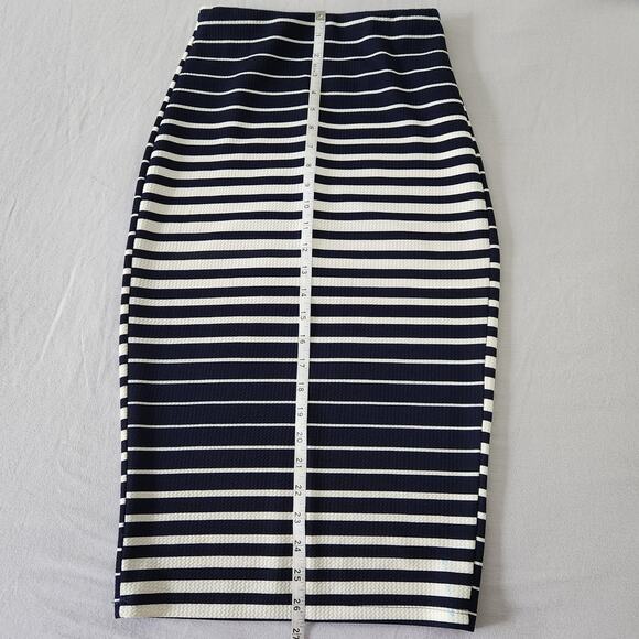 Wearever Body Slimming Pencil Skirt Blue and White Size S - Picture 4 of 7